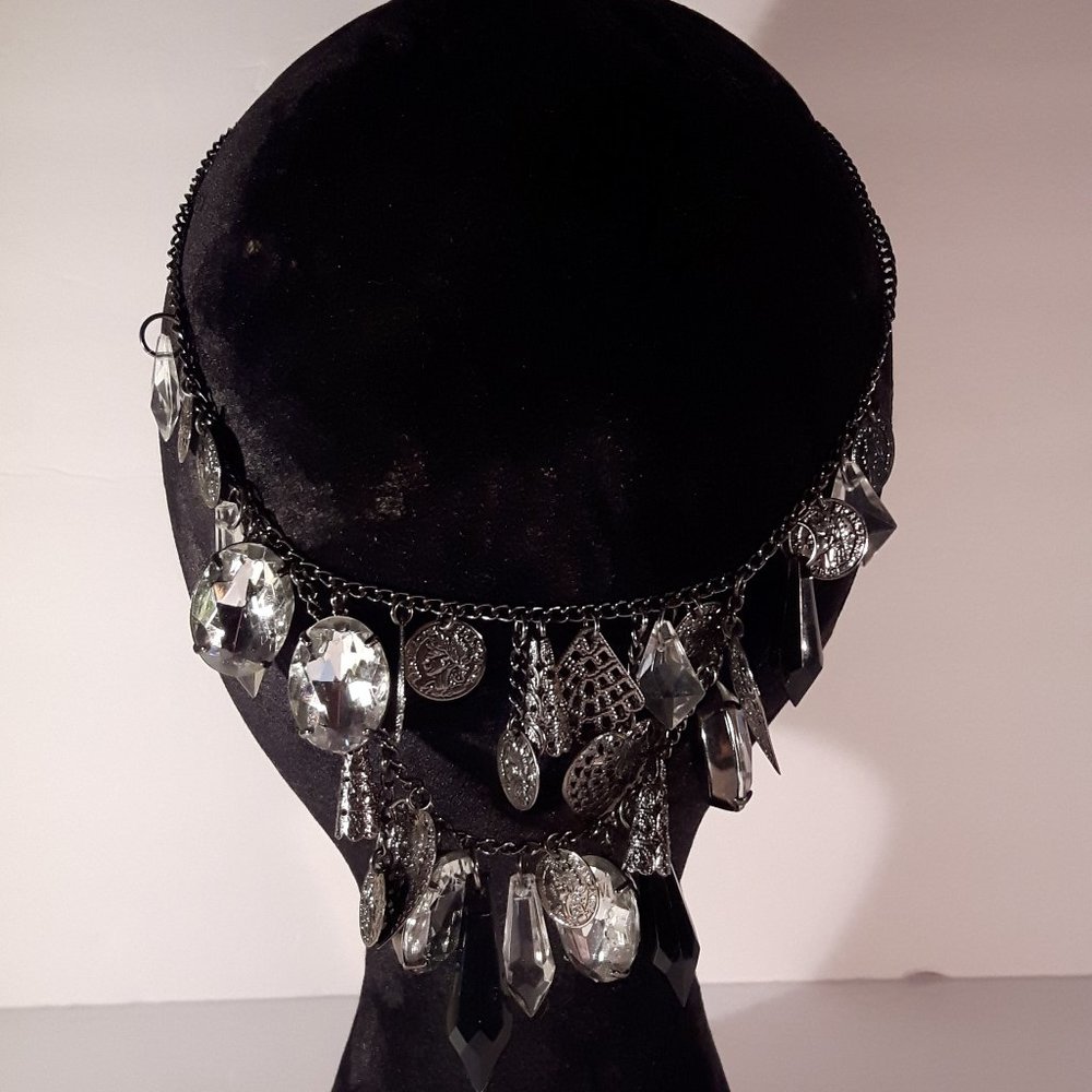 Costume Jewelry Statement Necklace Diamond-Style